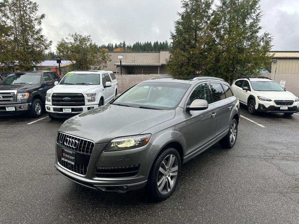 used 2014 Audi Q7 car, priced at $11,200