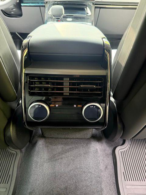new 2025 Land Rover Range Rover Sport car, priced at $114,039