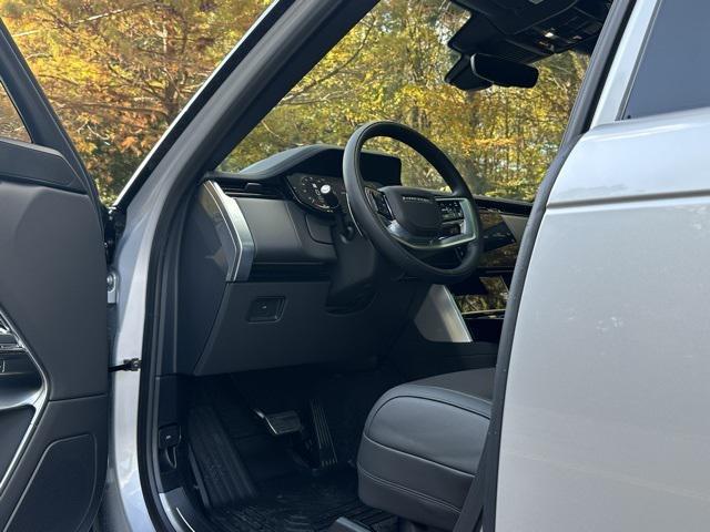 new 2025 Land Rover Range Rover car, priced at $129,685