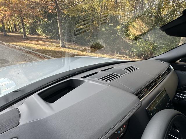 new 2025 Land Rover Range Rover car, priced at $129,685