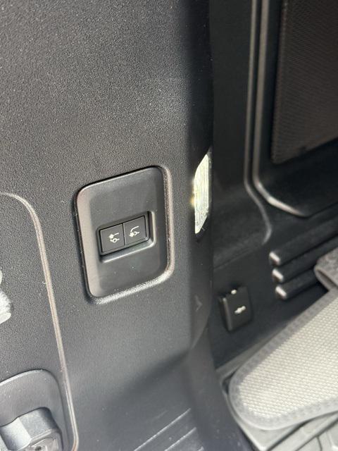 new 2025 Land Rover Defender car, priced at $72,468