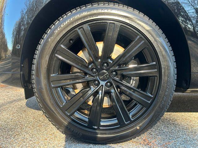 new 2026 Land Rover Range Rover car, priced at $152,085