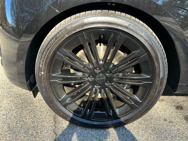new 2026 Land Rover Range Rover car, priced at $154,254