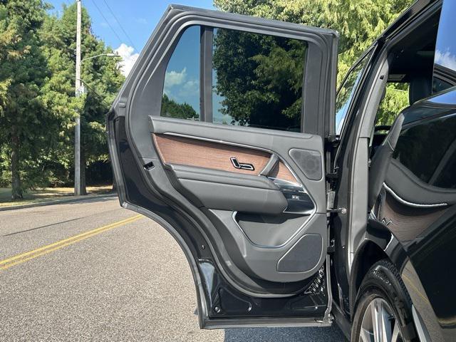 new 2025 Land Rover Range Rover car, priced at $146,375