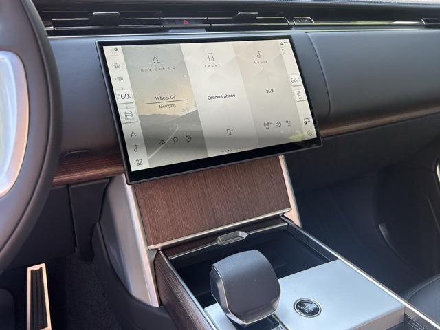 new 2025 Land Rover Range Rover car, priced at $146,375