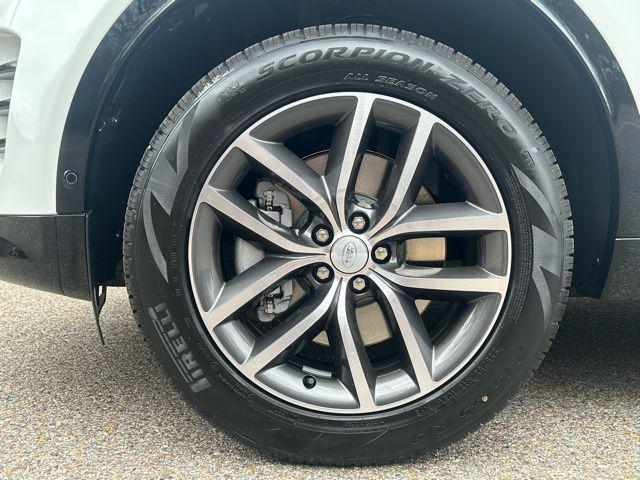 new 2026 Land Rover Discovery Sport car, priced at $53,025