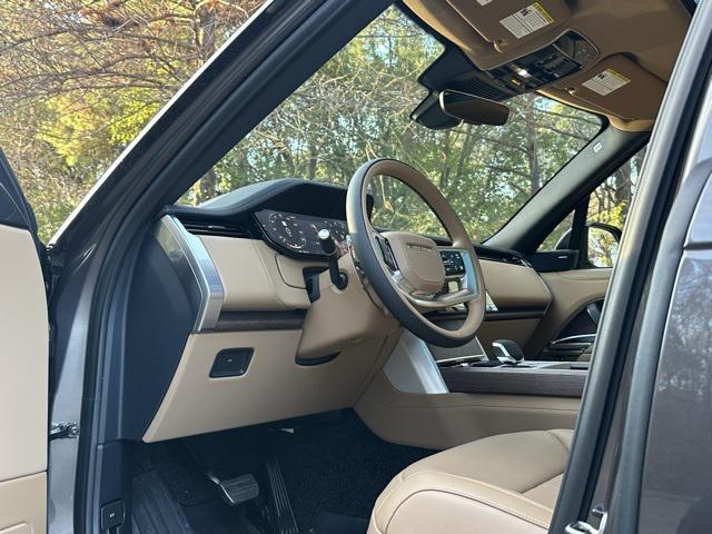 new 2025 Land Rover Range Rover car, priced at $151,505