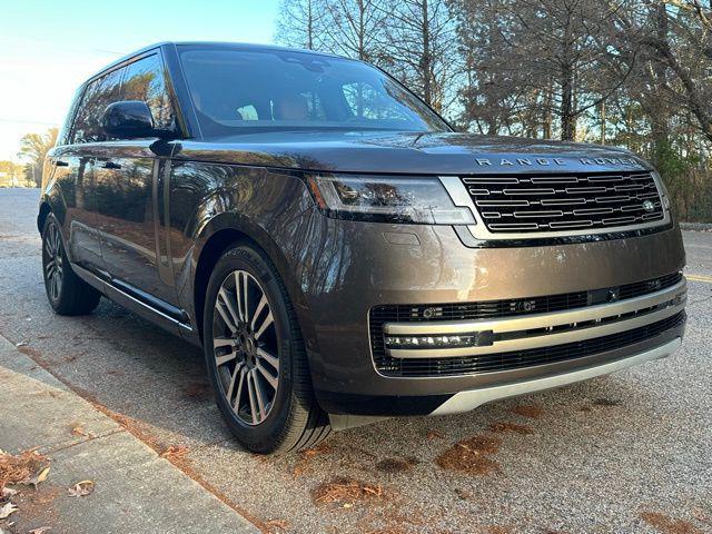 new 2025 Land Rover Range Rover car, priced at $140,640