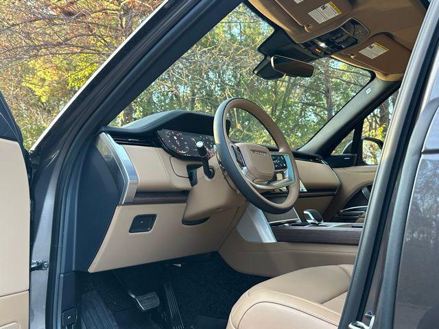 new 2025 Land Rover Range Rover car, priced at $140,640