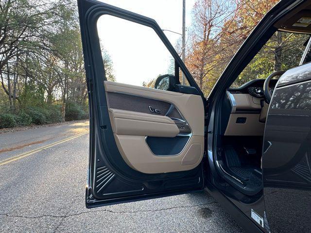 new 2025 Land Rover Range Rover car, priced at $140,640