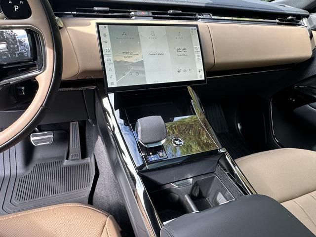 new 2025 Land Rover Range Rover Sport car, priced at $121,830