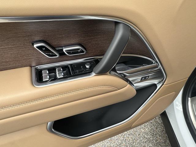 new 2025 Land Rover Range Rover car, priced at $144,325