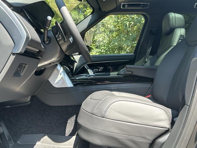 new 2025 Land Rover Range Rover car, priced at $121,705