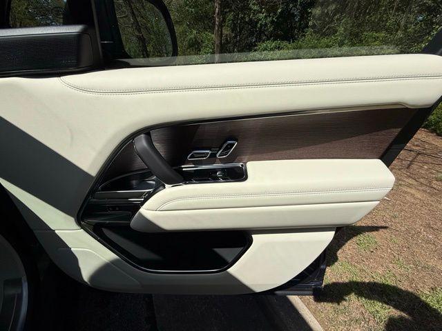 new 2025 Land Rover Range Rover car, priced at $136,540