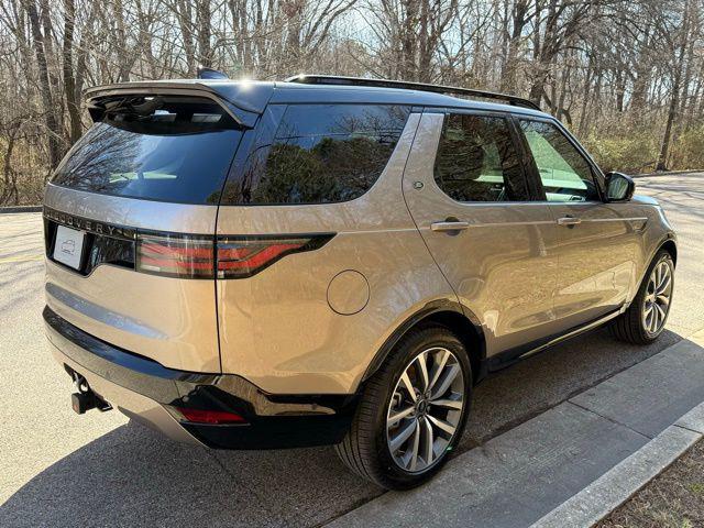 new 2026 Land Rover Discovery car, priced at $75,761