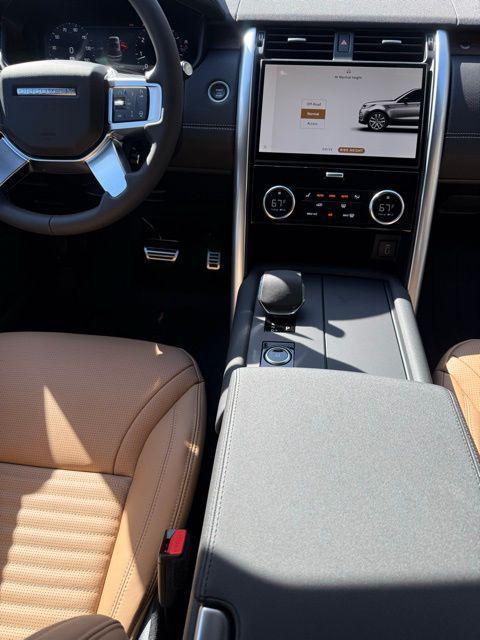 new 2026 Land Rover Discovery car, priced at $75,761