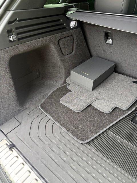 new 2026 Land Rover Range Rover Sport car, priced at $105,663