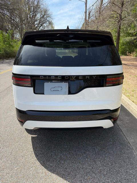 new 2025 Land Rover Discovery car, priced at $72,503
