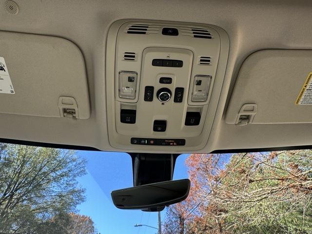 used 2021 GMC Yukon car, priced at $38,912