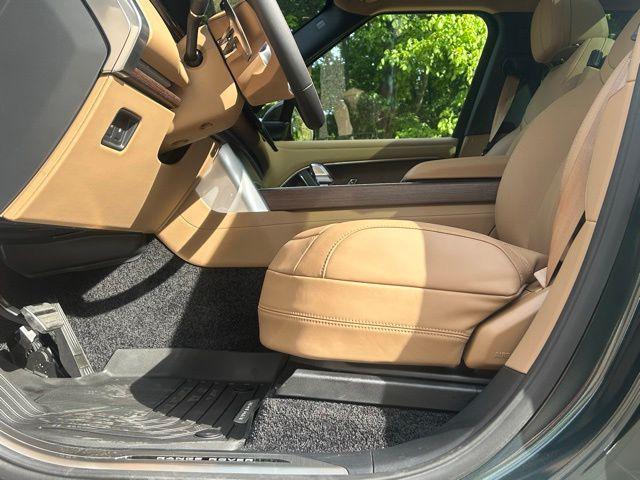 new 2026 Land Rover Range Rover car, priced at $139,134