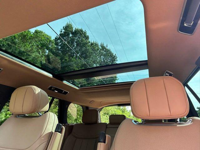 new 2026 Land Rover Range Rover car, priced at $139,134