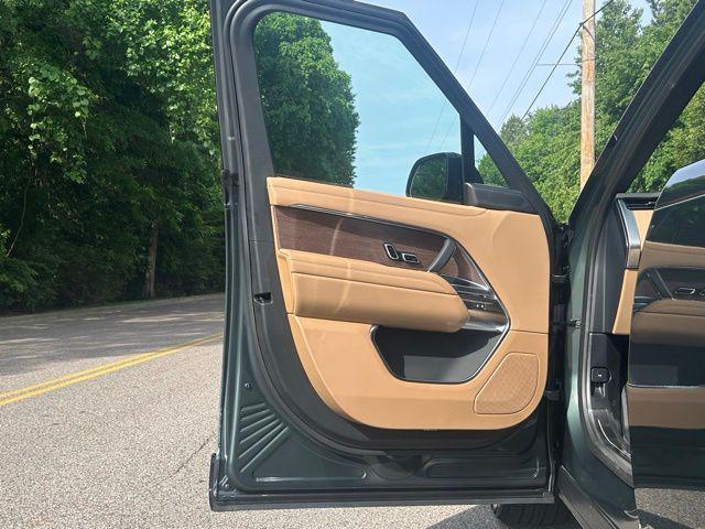new 2026 Land Rover Range Rover car, priced at $139,134