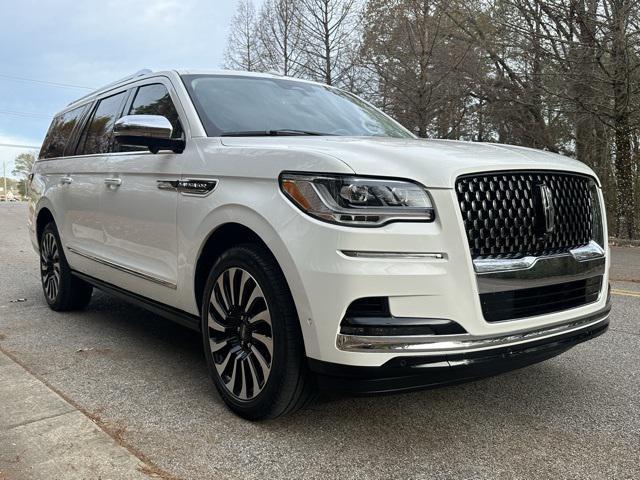 used 2023 Lincoln Navigator car, priced at $67,917