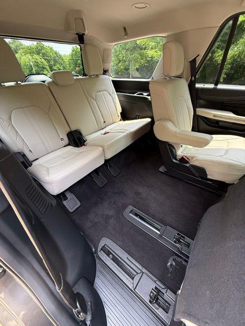 used 2021 Ford Expedition car, priced at $40,752