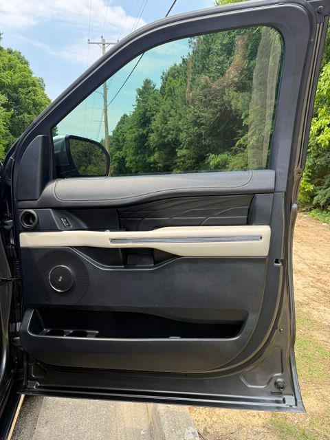 used 2021 Ford Expedition car, priced at $40,752