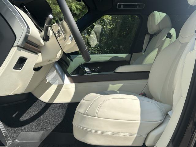 new 2025 Land Rover Range Rover car, priced at $134,635