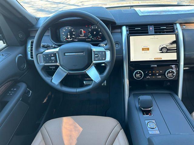 new 2025 Land Rover Discovery car, priced at $74,603