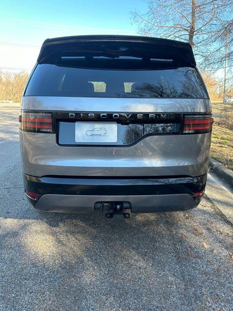 new 2025 Land Rover Discovery car, priced at $74,603