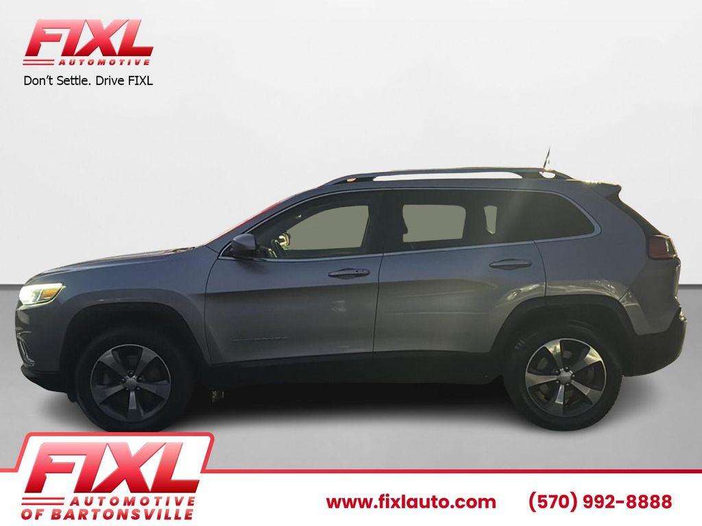 used 2019 Jeep Cherokee car, priced at $15,994