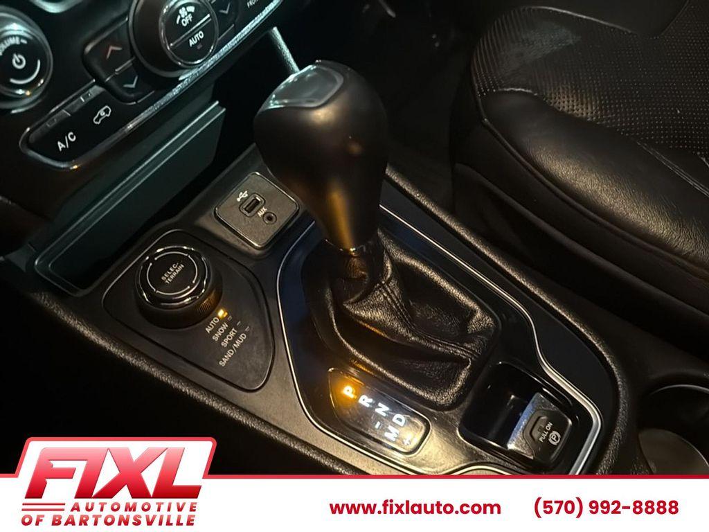 used 2019 Jeep Cherokee car, priced at $15,994