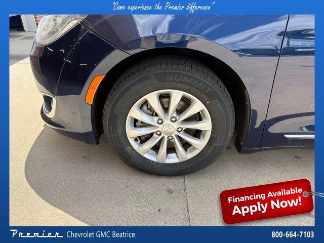 used 2020 Chrysler Pacifica car, priced at $16,020