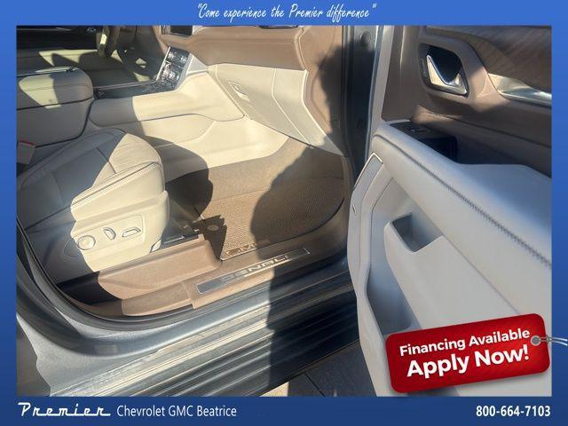 used 2024 GMC Yukon car, priced at $53,255