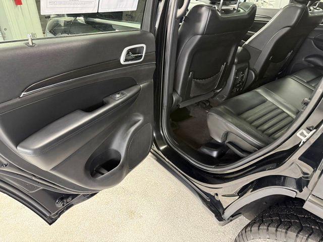 used 2018 Jeep Grand Cherokee car, priced at $14,776