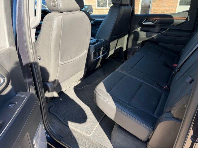 used 2023 GMC Sierra 1500 car, priced at $47,621