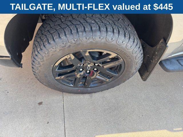 used 2024 Chevrolet Silverado 1500 car, priced at $44,684