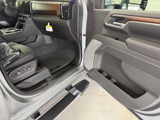 new 2026 GMC Sierra 2500 car, priced at $91,735