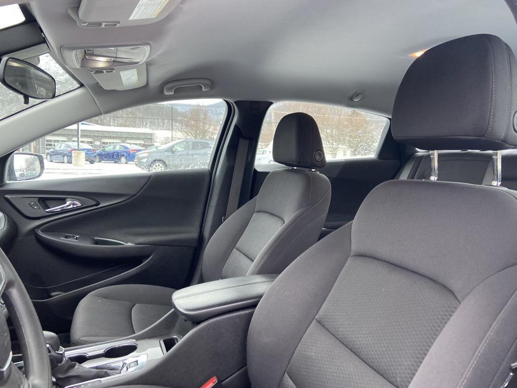 used 2024 Chevrolet Malibu car, priced at $18,995