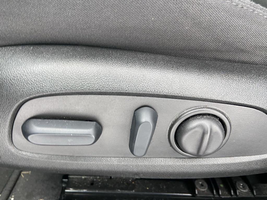 used 2024 Chevrolet Malibu car, priced at $18,995