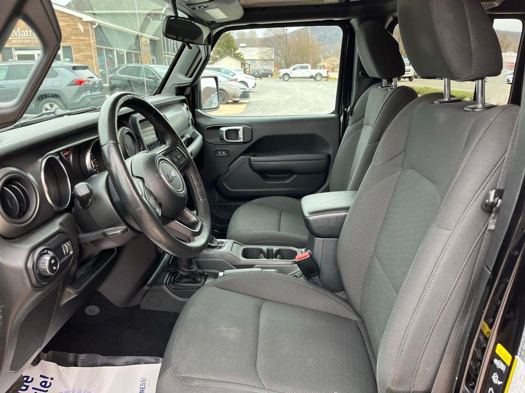 used 2023 Jeep Gladiator car, priced at $31,995