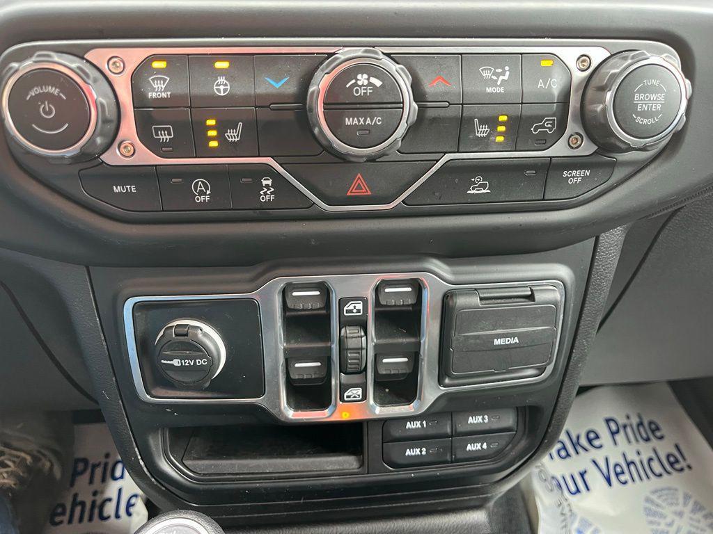 used 2023 Jeep Gladiator car, priced at $31,995