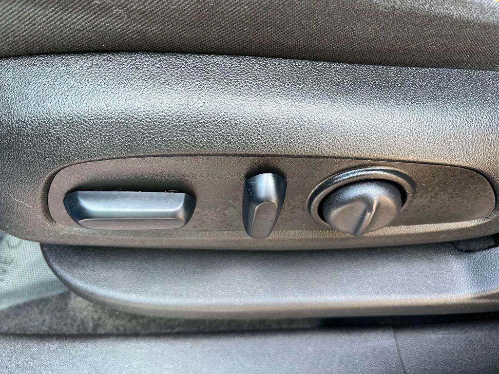 used 2024 Chevrolet Equinox car, priced at $22,995