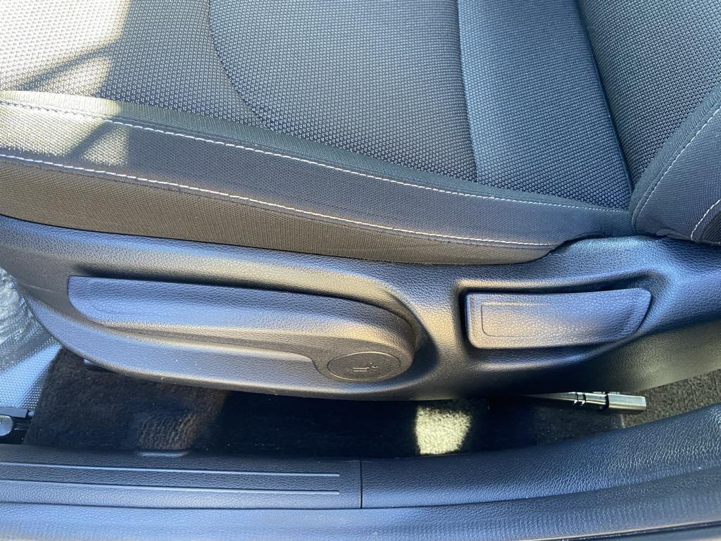 2024 Aurora Black Kia Forte