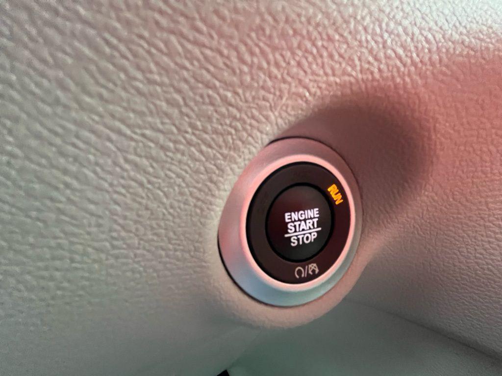 used 2024 Chrysler Pacifica car, priced at $27,595