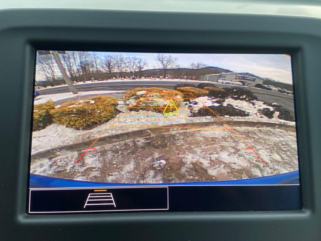 used 2024 Chevrolet Equinox car, priced at $22,995