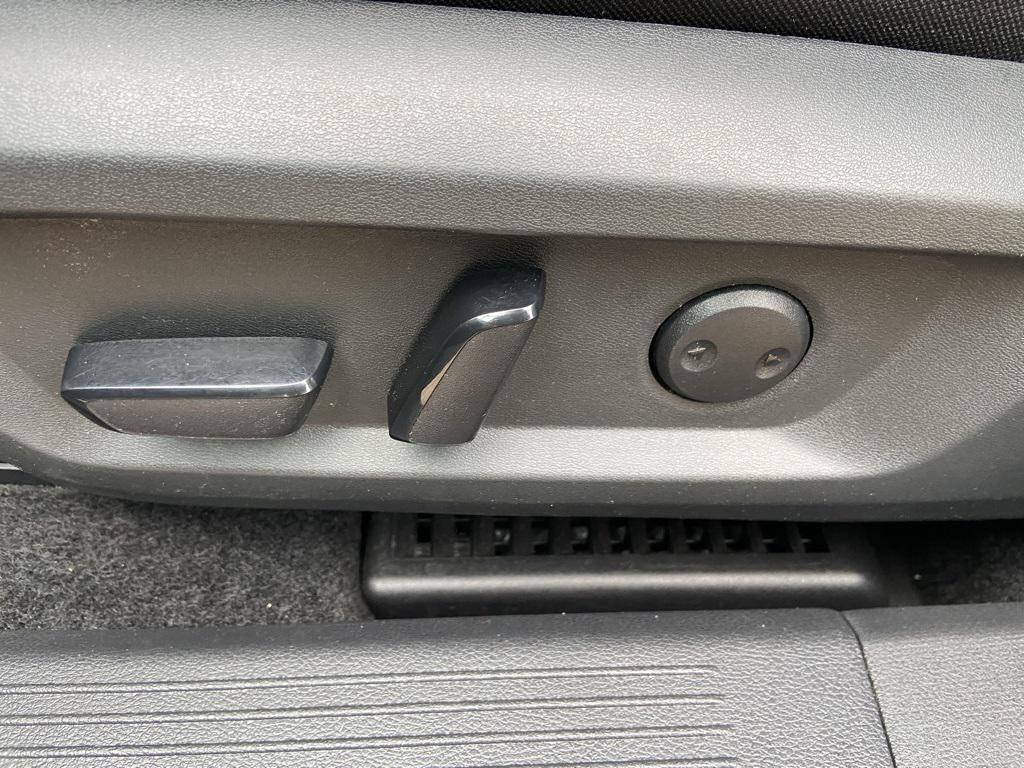 used 2023 Nissan Rogue car, priced at $19,995