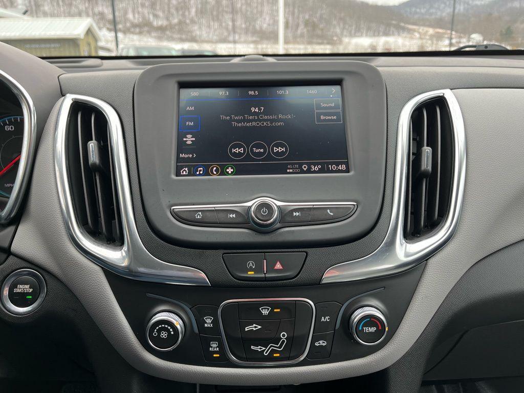 used 2022 Chevrolet Equinox car, priced at $18,995